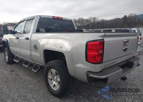 2015 Chevrolet Silverado 1500 1Lt z USA, uszkodzony, nr VIN 1GCVKREH6FZ187865